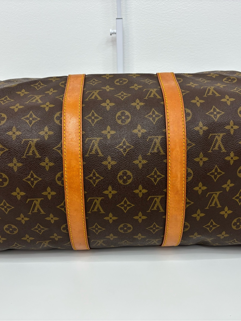 Authentic Vintage Louis Vuitton Keepall 50 Monogram Travel Duffle Bag - Picture 6 of 9